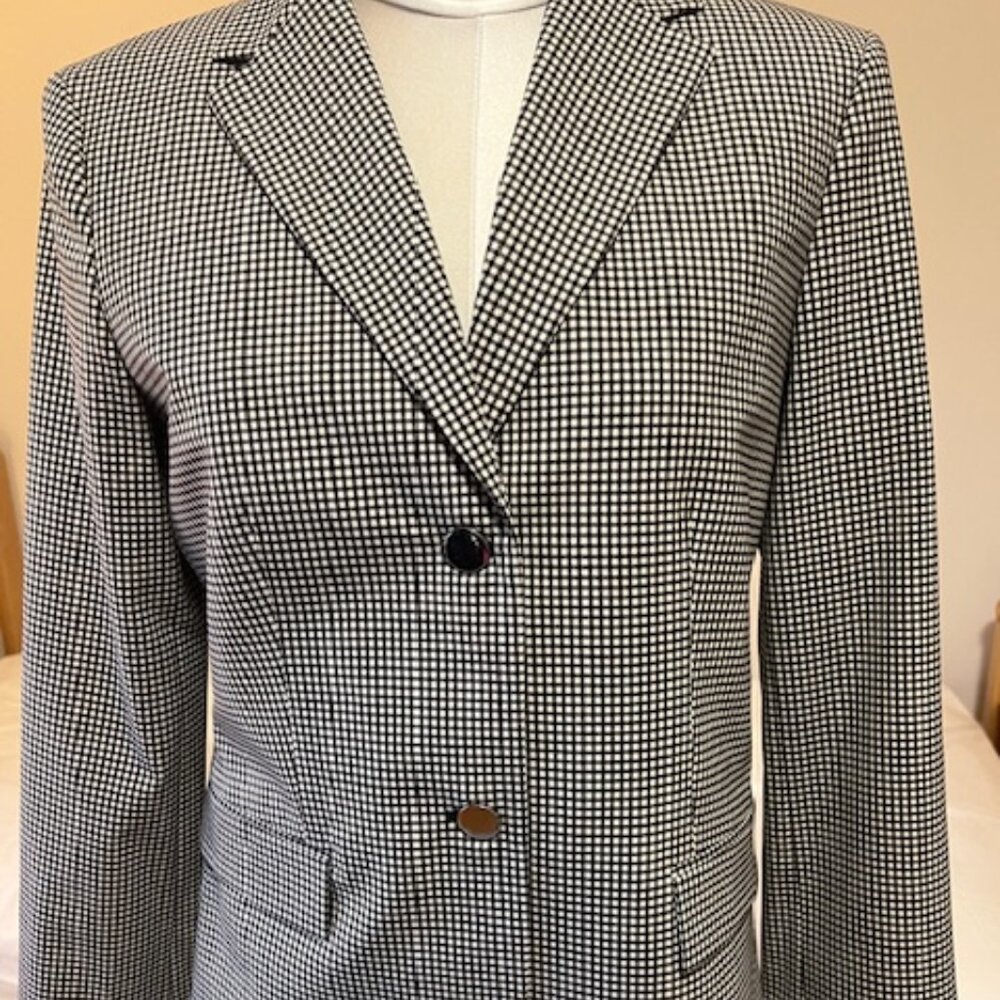 THEORY NWT Stretch Lightweight Slim Blazer Jacket. Black Multi. Gingham. Size 8